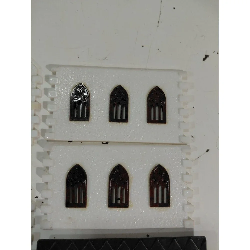 Plasticville O/S Gauge Model Railroad Scenery Church Building Kit